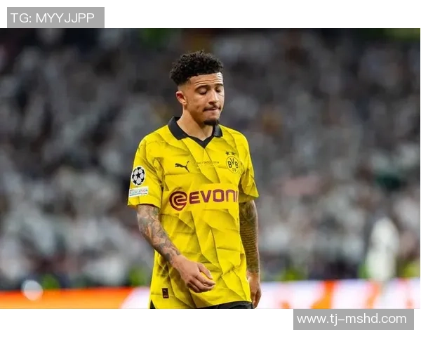 曼晚：曼联无法1月召回桑乔，球员经纪人与土超三强触摸